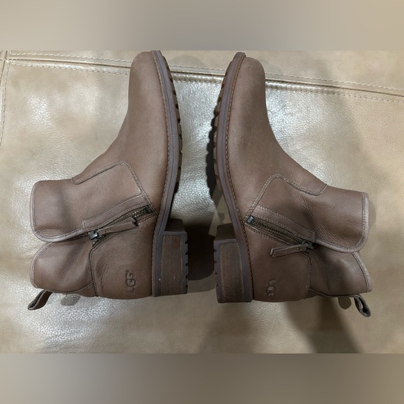 UGG Camel Leather Shearling Booties - Picture 5 of 7